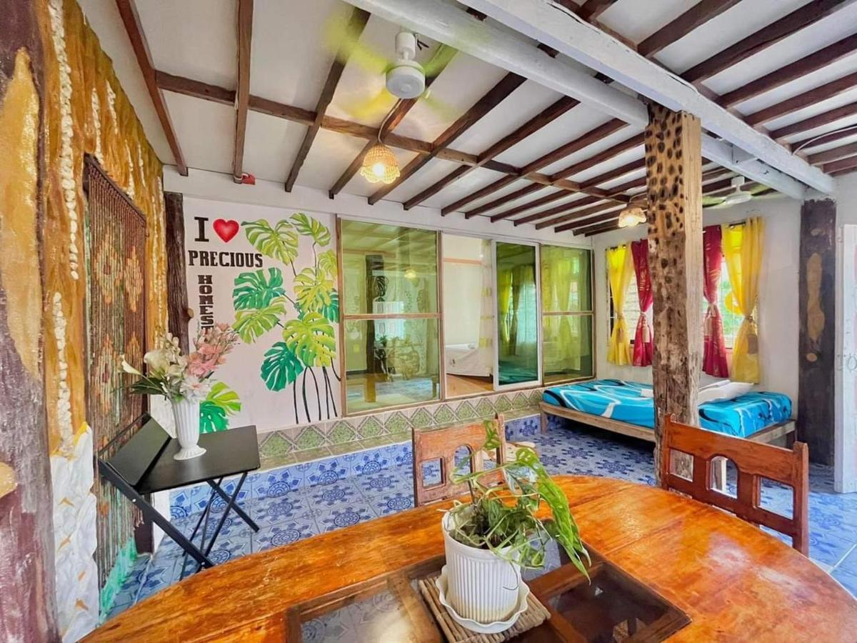 Precious Homestay-Family Room Burgos  Экстерьер фото